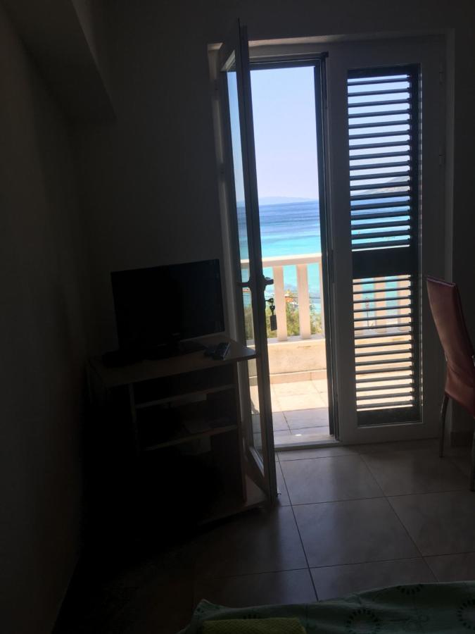 Apartmani Domenika Žuljana Eksteriør billede